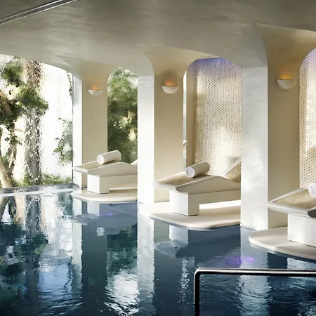 Nobu (adults Only) Готель